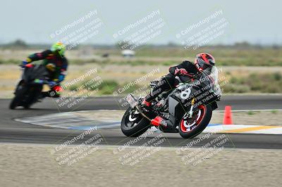 media/Apr-18-2025-TrackDaz (Fri) [[45f5874c44]]/C Group/Session 1 (Turn 7)/